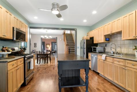 123 Raymond Avenue Barrington IL 60010