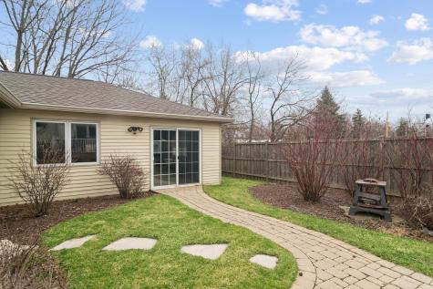 123 Raymond Avenue Barrington IL 60010