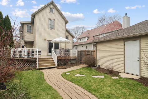 123 Raymond Avenue Barrington IL 60010