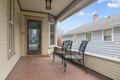 123 Raymond Avenue Barrington IL 60010