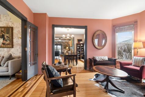 123 Raymond Avenue Barrington IL 60010