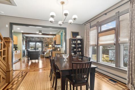 123 Raymond Avenue Barrington IL 60010