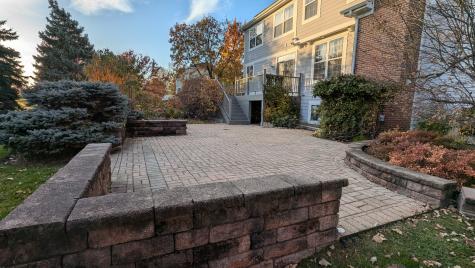 243 Colonial Drive Vernon Hills IL 60061