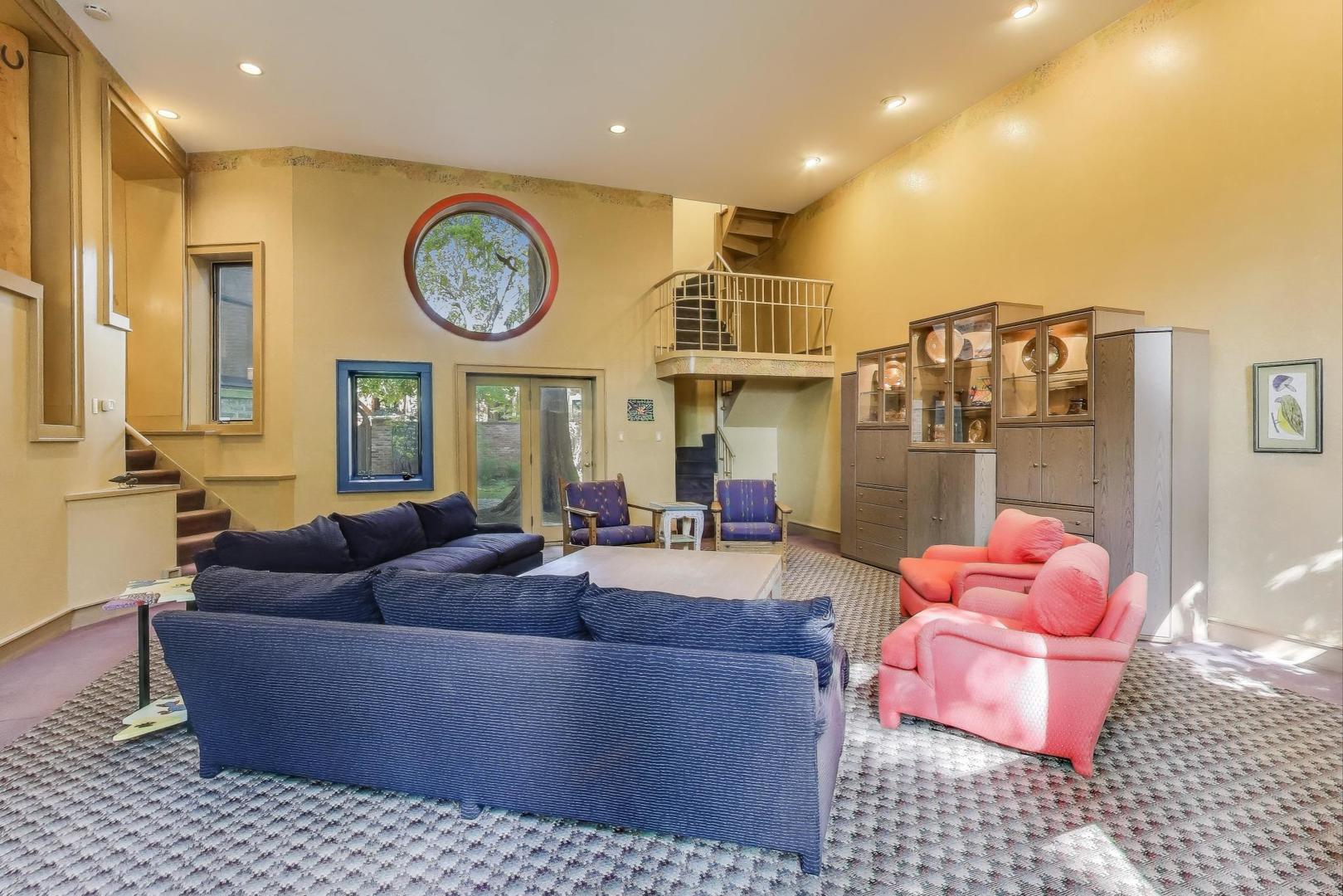 907-909 West Webster Avenue Chicago IL 60614