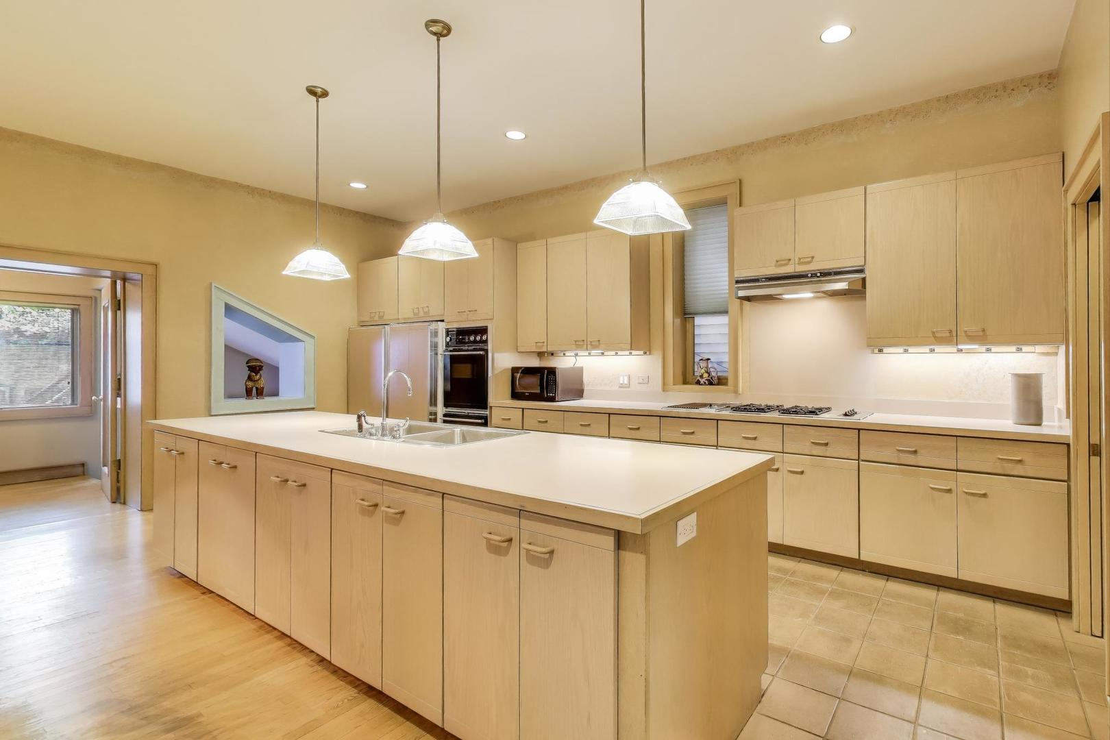 907-909 West Webster Avenue Chicago IL 60614