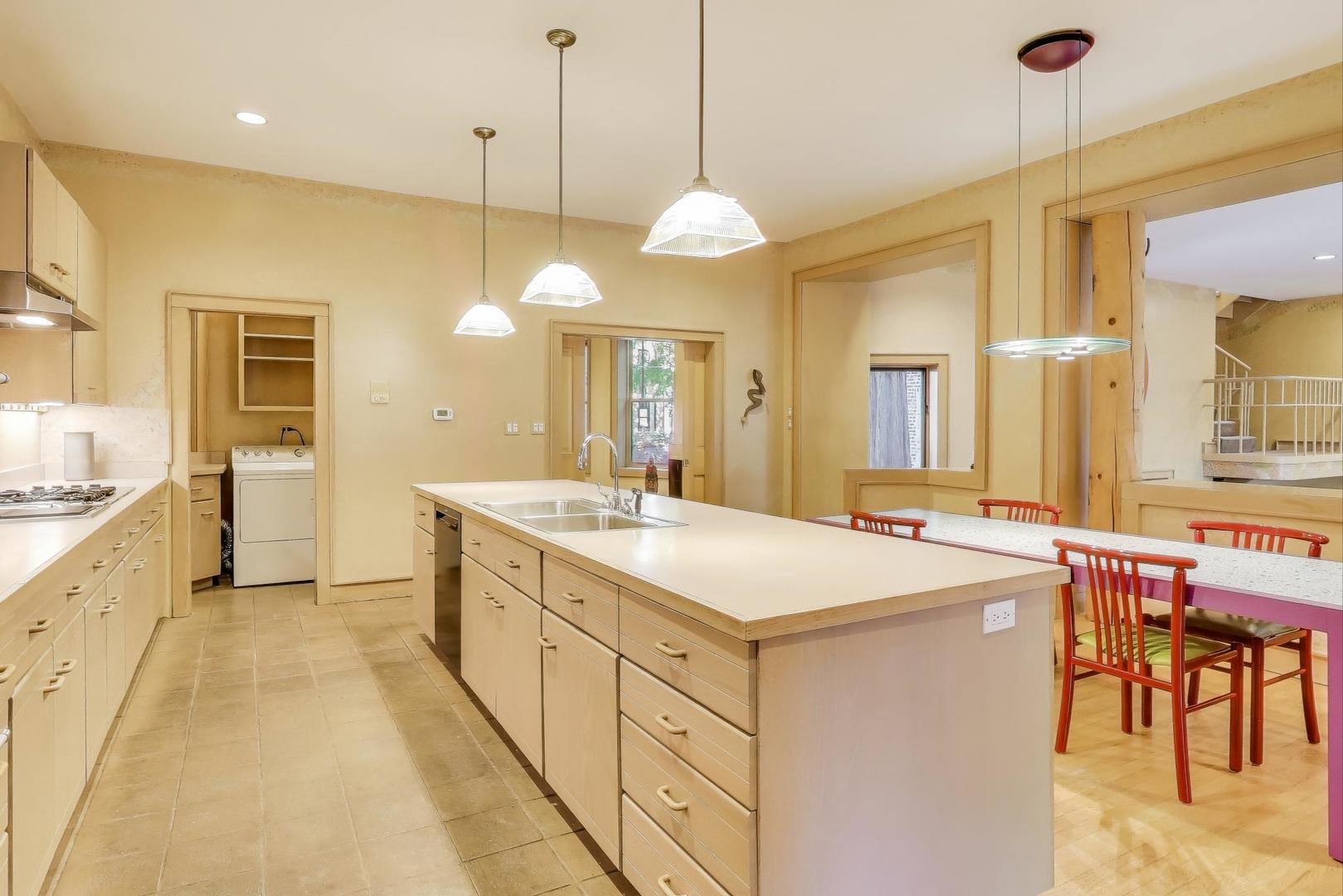 907-909 West Webster Avenue Chicago IL 60614