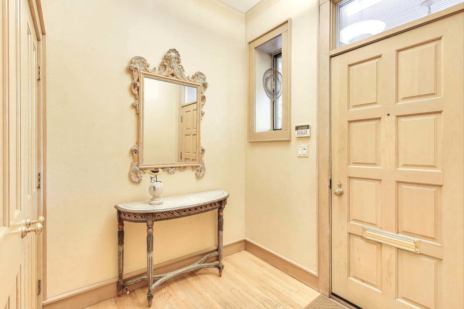 907-909 West Webster Avenue Chicago IL 60614