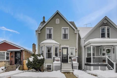 4633 West Grace Street Chicago IL 60641