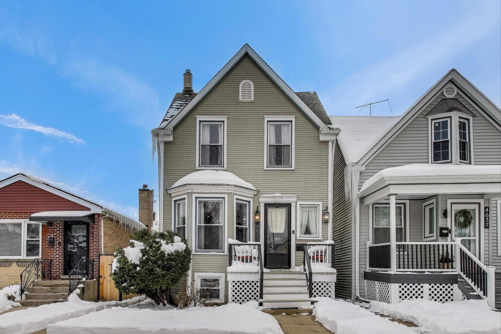 4633 West Grace Street Chicago IL 60641