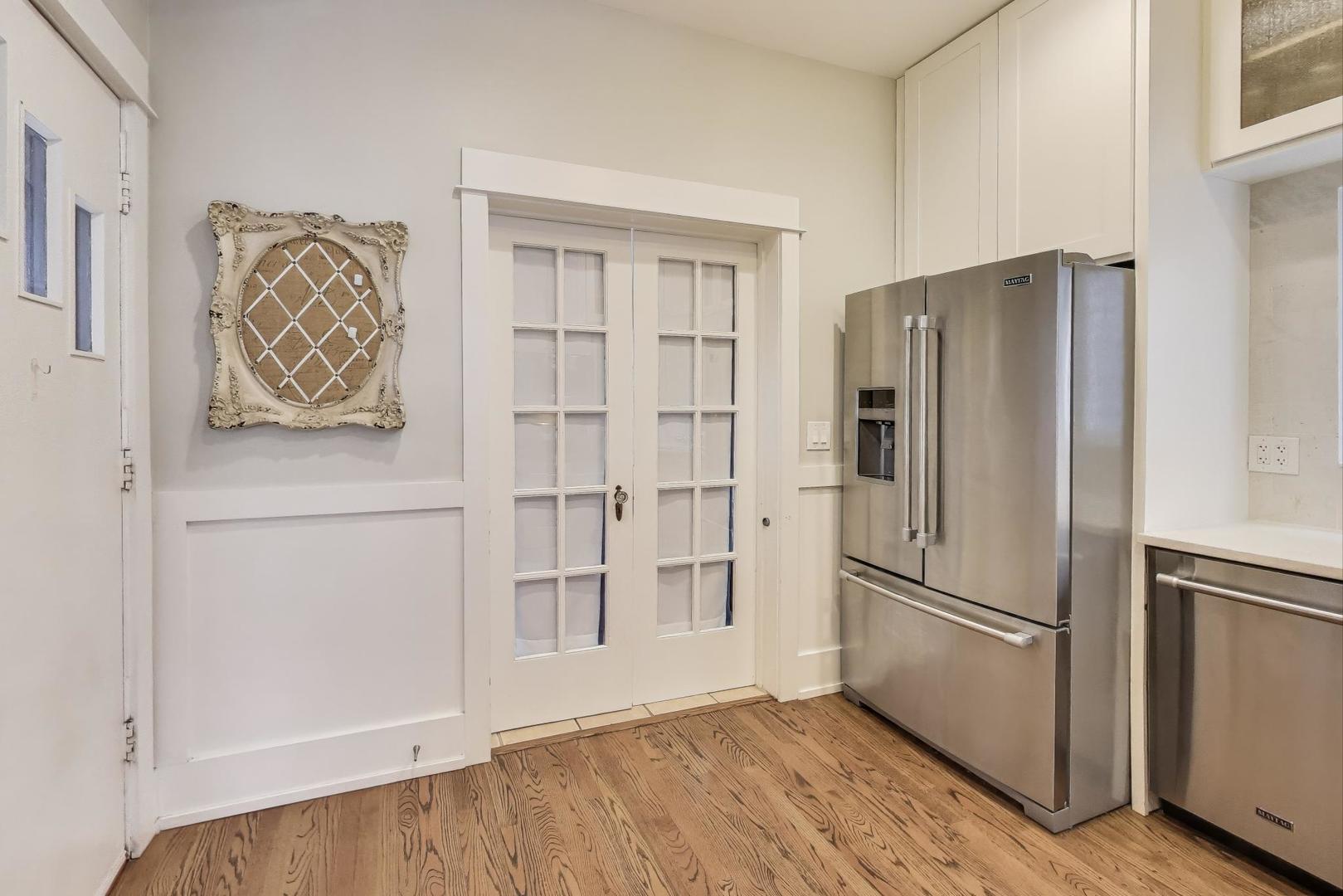 4633 West Grace Street Chicago IL 60641