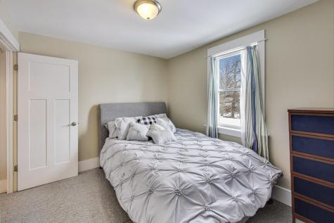4633 West Grace Street Chicago IL 60641