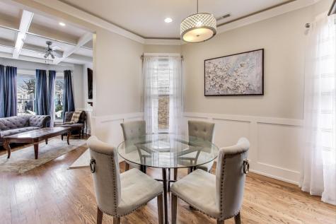 4633 West Grace Street Chicago IL 60641