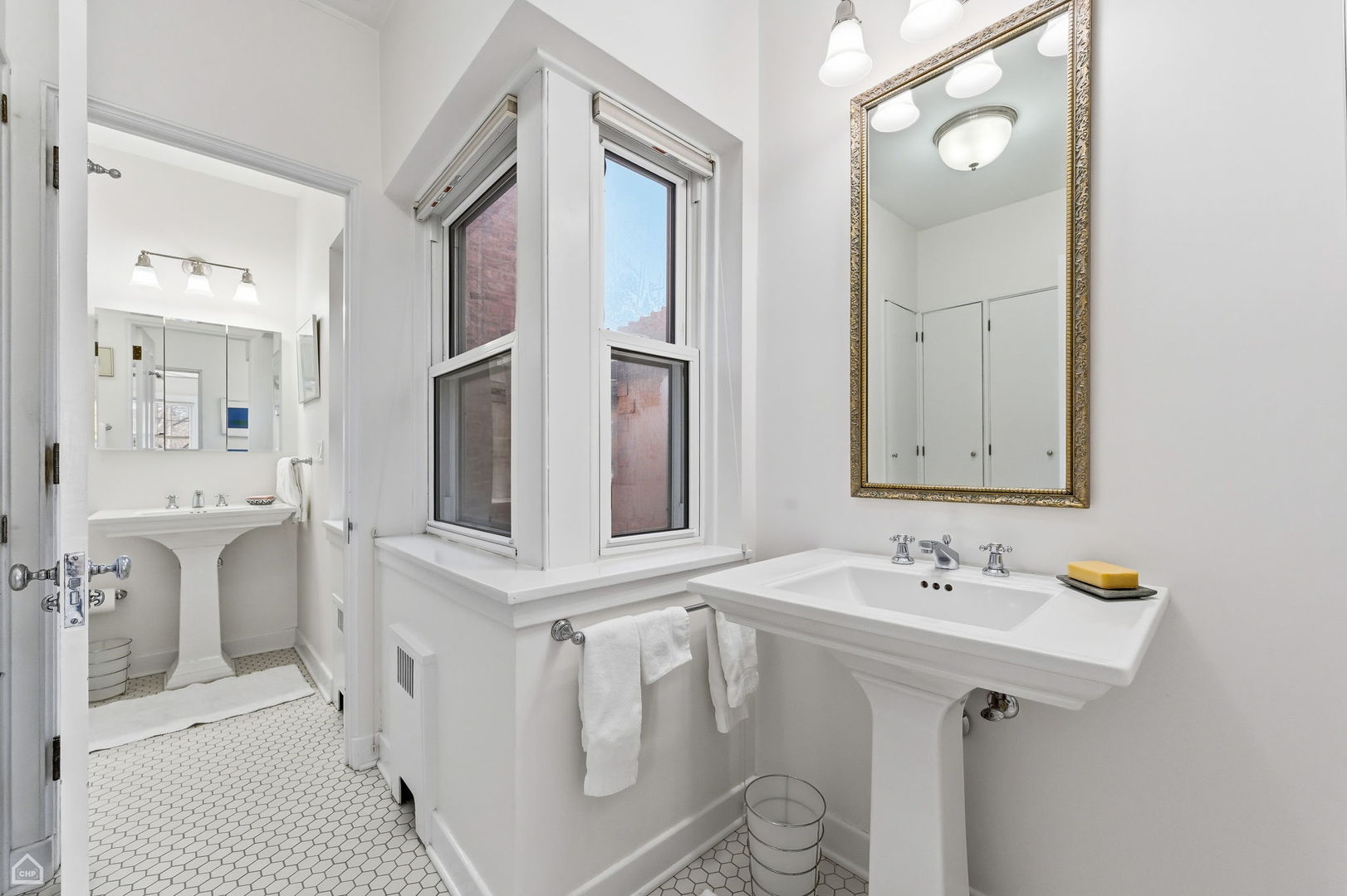 4933 South Woodlawn Avenue Chicago IL 60615