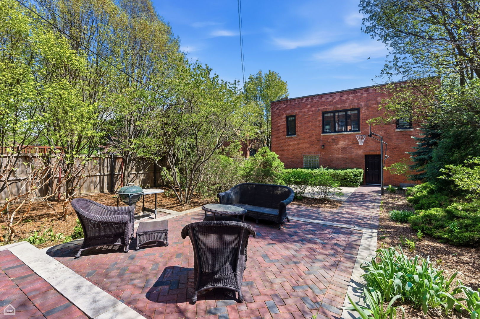4933 South Woodlawn Avenue Chicago IL 60615