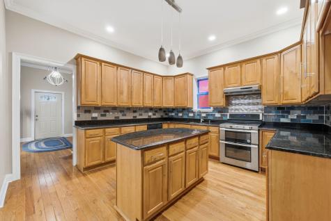 7729 South Lowe Avenue Chicago IL 60620