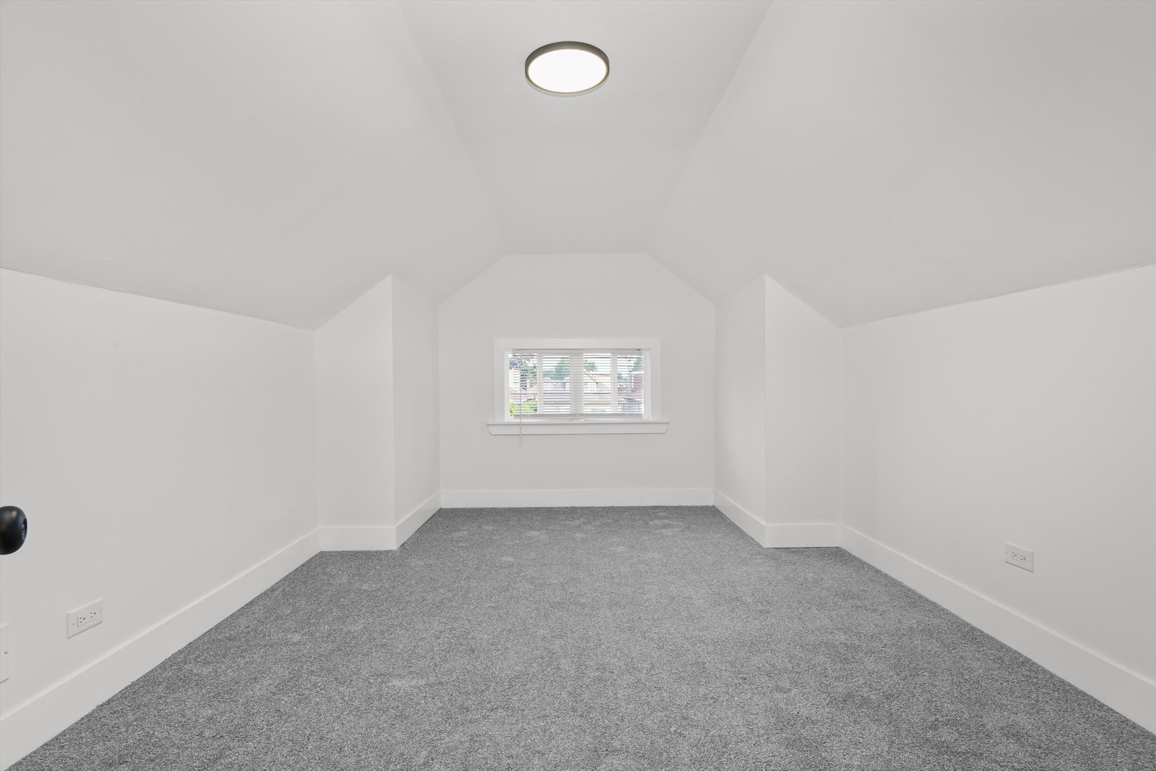 8127 South Stewart Avenue Chicago IL 60620