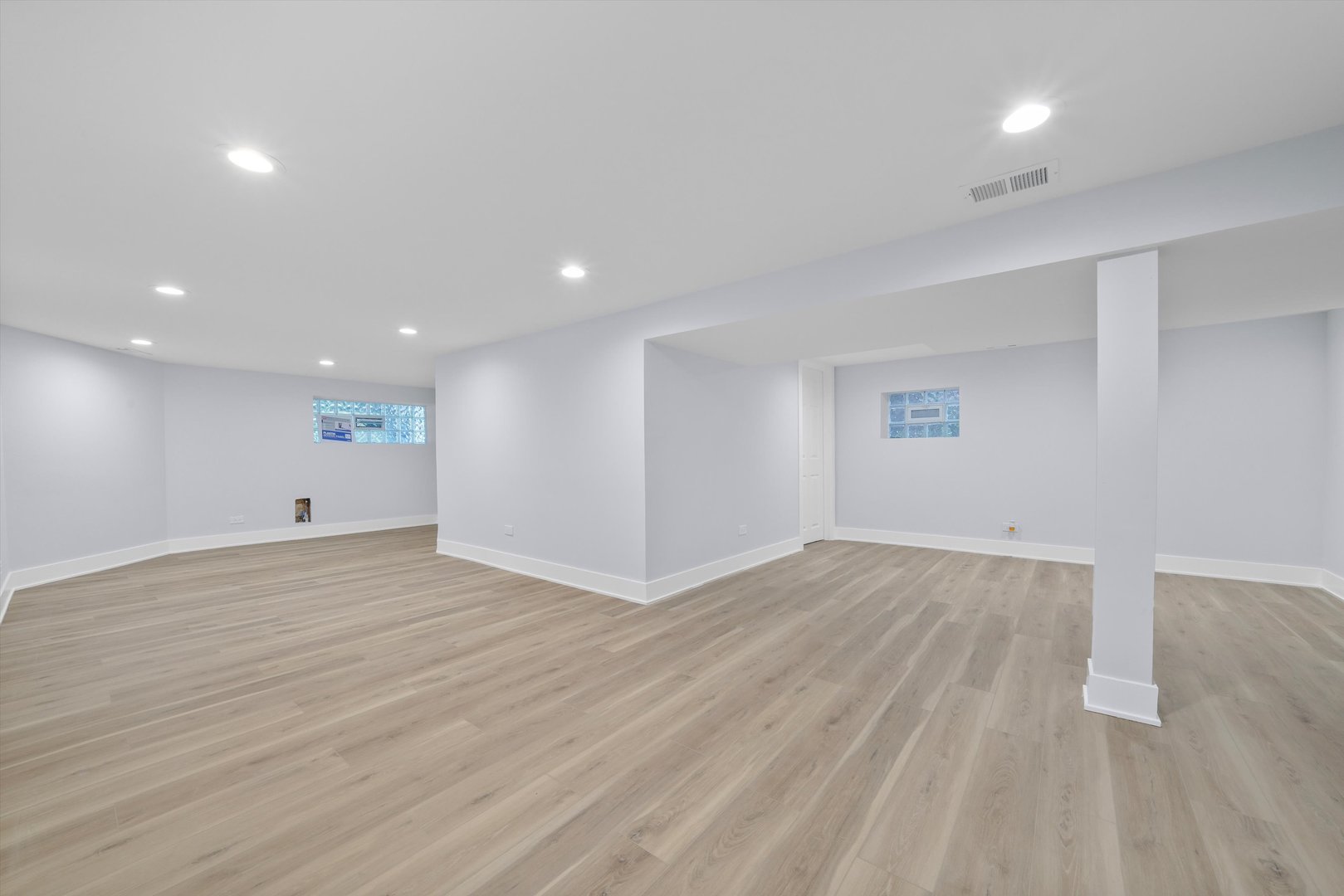 8127 South Stewart Avenue Chicago IL 60620