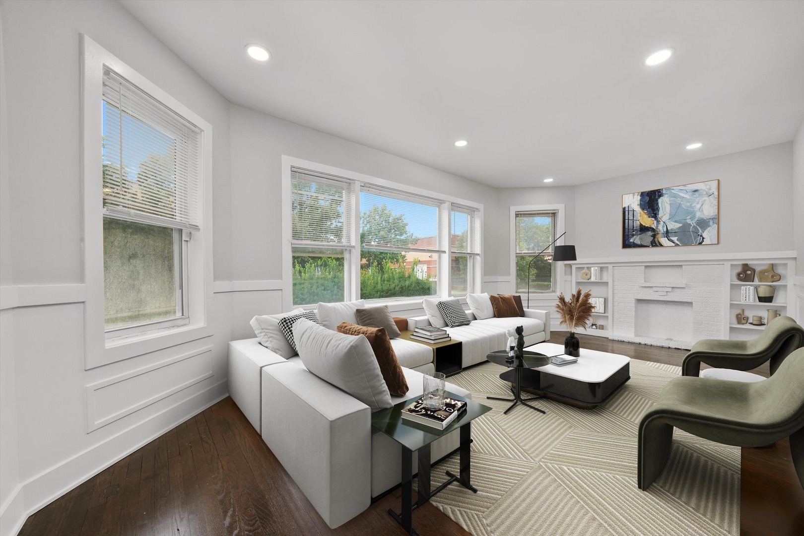 8127 South Stewart Avenue Chicago IL 60620