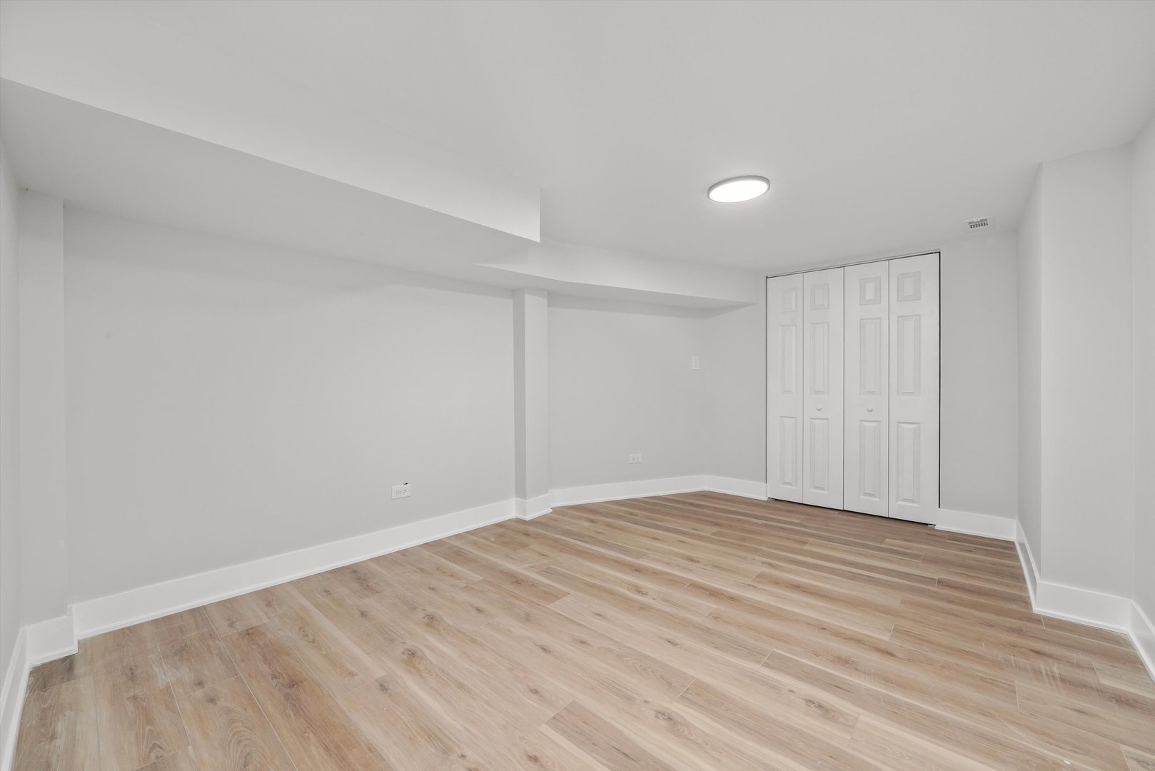 8127 South Stewart Avenue Chicago IL 60620