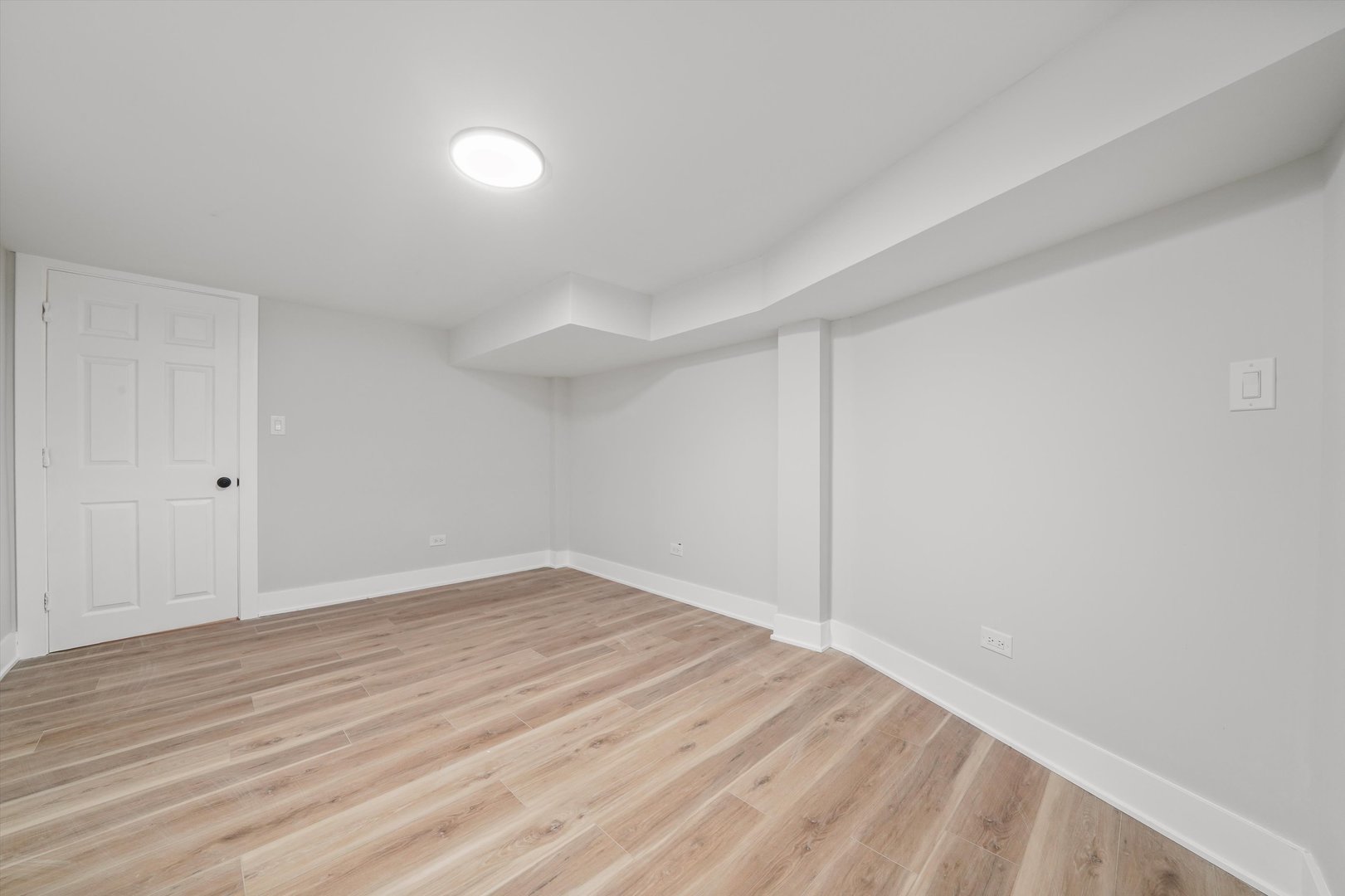 8127 South Stewart Avenue Chicago IL 60620