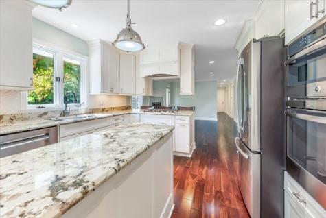 71 Flint Drive Barrington IL 60010