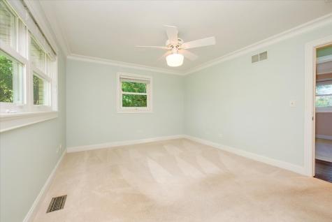 71 Flint Drive Barrington IL 60010