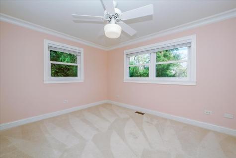 71 Flint Drive Barrington IL 60010