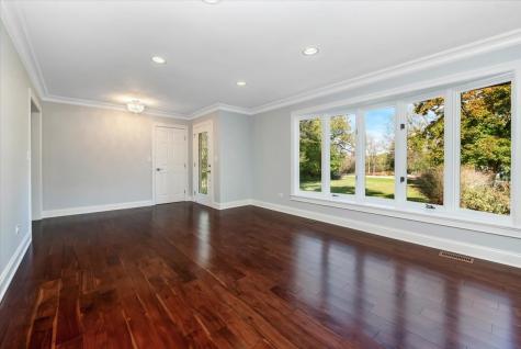 71 Flint Drive Barrington IL 60010