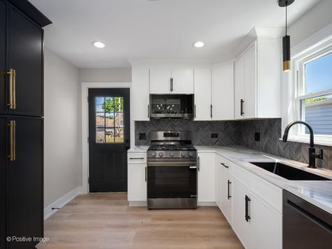 3836 West 110th Place Chicago IL 60655