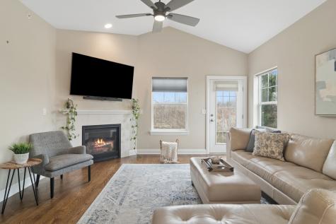 1465 Somerset Place Barrington IL 60010