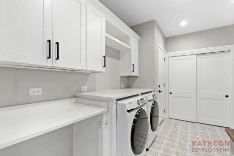 2814 Phillip Drive Grayslake IL 60030
