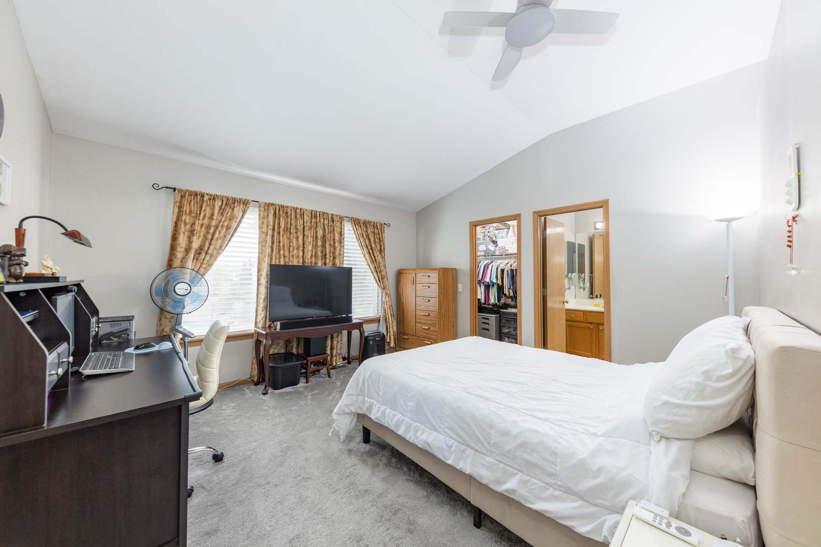 2516 Oasis Drive Plainfield IL 60586