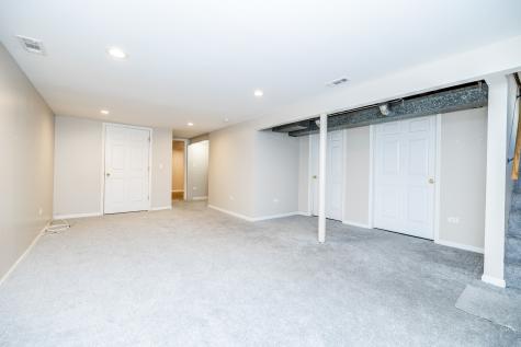 65 Indianwood Drive Thornton IL 60476