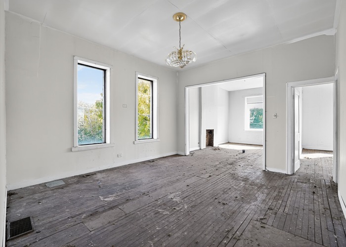 1114 West 51st Street Chicago IL 60609