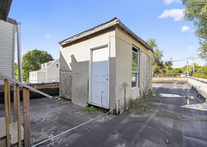 1114 West 51st Street Chicago IL 60609