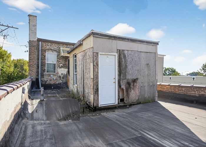 1114 West 51st Street Chicago IL 60609