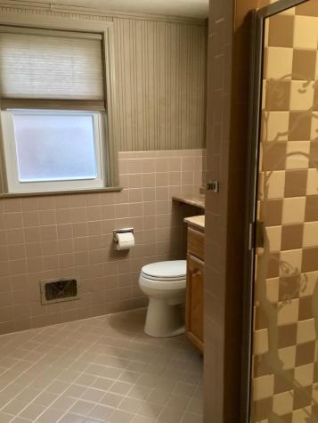 9532 Springfield Avenue Evanston IL 60203