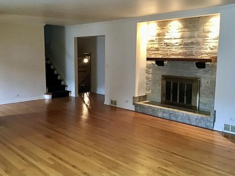 9532 Springfield Avenue Evanston IL 60203