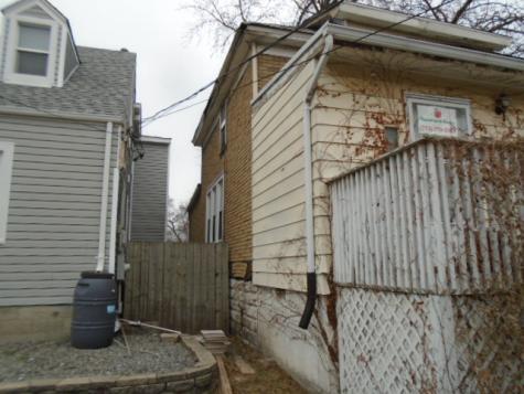 302 161ST Street Calumet City IL 60409