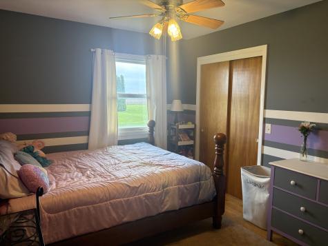 320 South Main Street Creston IL 60113