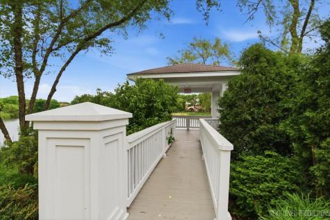 1754 Briggs Court Lisle IL 60532