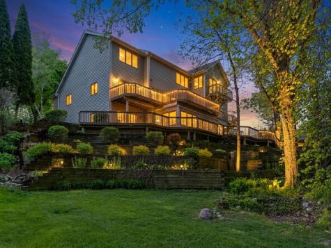 2772 Glendower Terrace Elgin IL 60124