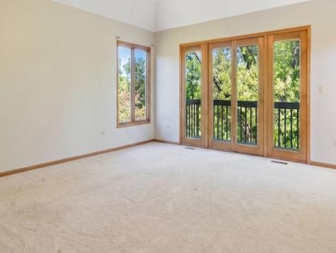 2772 Glendower Terrace Elgin IL 60124