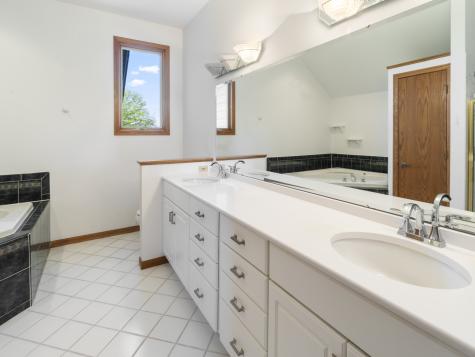 2772 Glendower Terrace Elgin IL 60124