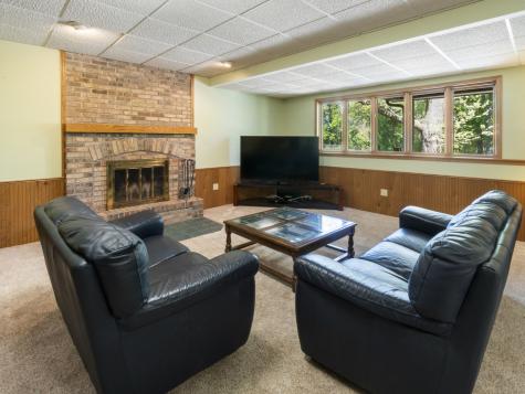 2772 Glendower Terrace Elgin IL 60124