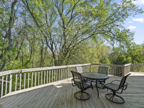 2772 Glendower Terrace Elgin IL 60124