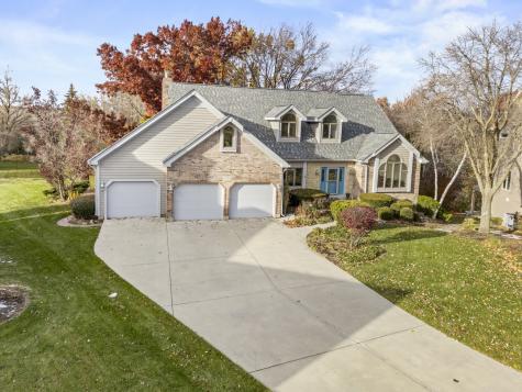 2772 Glendower Terrace Elgin IL 60124