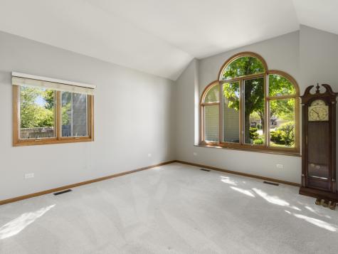 2772 Glendower Terrace Elgin IL 60124