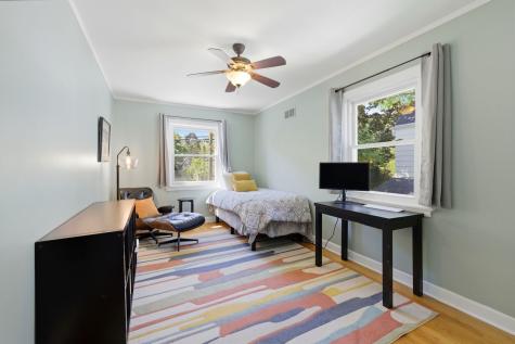 1423 Kirk Street Evanston IL 60202