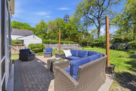 1423 Kirk Street Evanston IL 60202